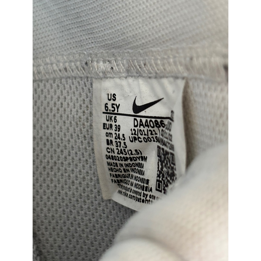 Nike Blazer Mid Youth White Black Sneakers Shoes‎ Kids Size 6.5Y DA4086 100 - Picture 7 of 8